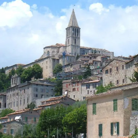 Holiday home Holiday Vocabolo Castello Izzalini *