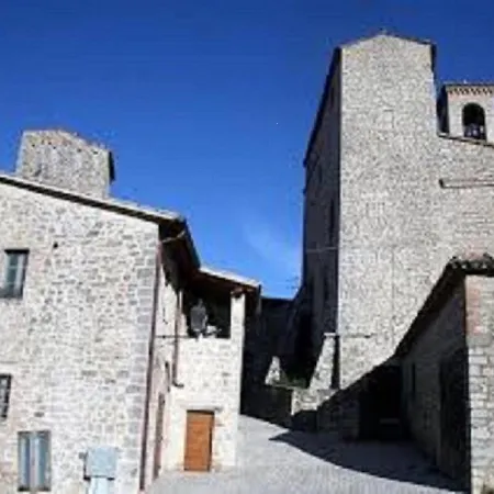 Holiday Vocabolo Castello Izzalini